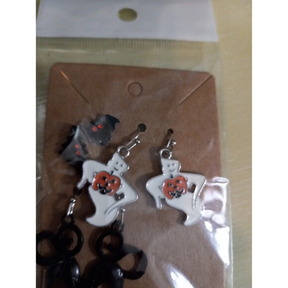 Halloween Earrings Set of 3 Bats Ghosts Black Cats - Picture 3 of 5